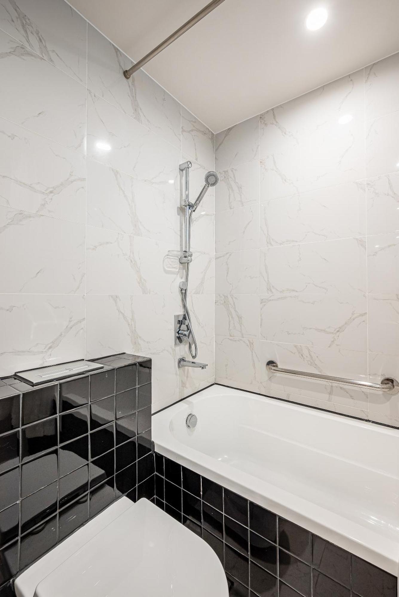 Zenity Luxury Apartment In District 1 Since 2024 Ho Şi Min Exterior foto